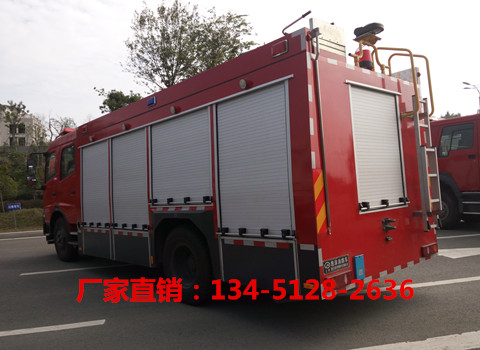 東風(fēng)天錦水罐消防車6噸(國五)